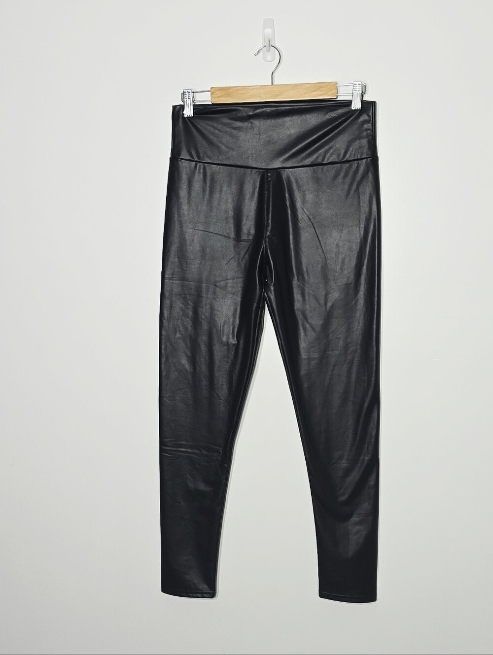 Tagoo Black Faux Leather Soft Inside Leggings Pull Up Casual Pants Size Large